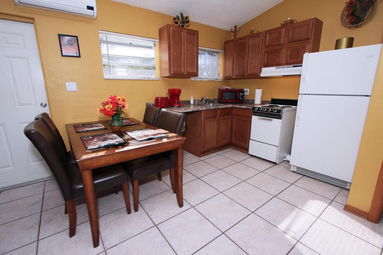 Affordable Beach Condos - One Bedroom Dlx Condos St. Pete Beach Bagian luar foto