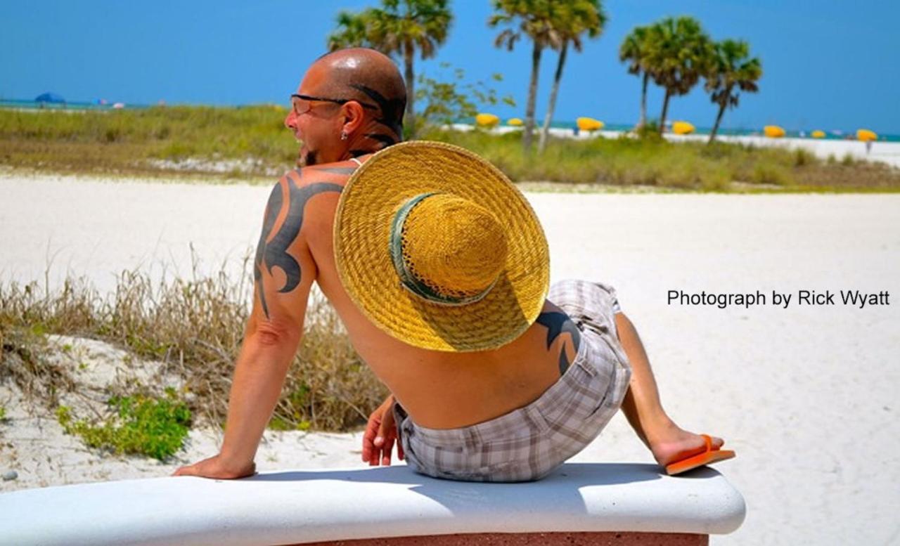 Affordable Beach Condos - One Bedroom Dlx Condos St. Pete Beach Bagian luar foto